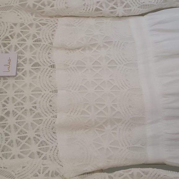 NWT Lulus Crochet Long Sleeve Dress Sz S - Picture 3 of 5